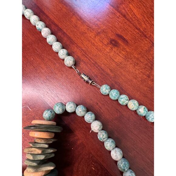 Rustic Beaded BOHO Necklace with happy Elephant Wooden ChipS/Agate Beads. - Picture 3 of 4